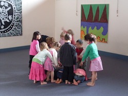 Social play and group improvisation without words